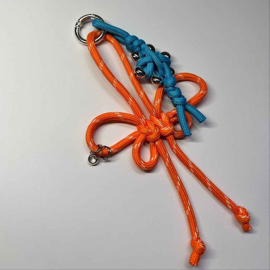 Charm de Mariposa - Naranja & Azul